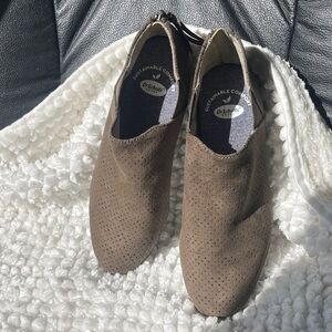 Dr. Scholl's Women's Brown Perforated Loafers